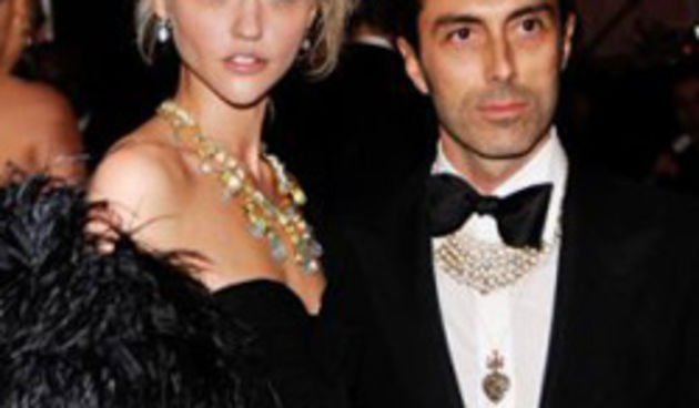 Giambattista Valli sa supermodelom Sashom Pivovarnom (Moda.hr)