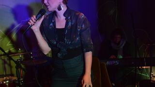 Večer poezije – Riječi iznad svega i Balboa band u Backstage baru