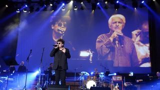 U koncertnoj dvorani Vatroslav Lisinski održan koncert “Hiljade pahulja bijelih” posvećen Kemalu Montenu. Foto. Goran Stanzl/PIXSELL U koncertnoj dvorani Vatroslav Lisinski održan koncert “Hiljade pahulja bijelih” posvećen Kemalu Montenu. Foto. Goran Stanzl/PIXSELL