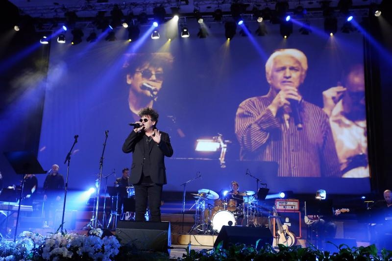 U koncertnoj dvorani Vatroslav Lisinski održan koncert “Hiljade pahulja bijelih” posvećen Kemalu Montenu. Foto. Goran Stanzl/PIXSELL U koncertnoj dvorani Vatroslav Lisinski održan koncert “Hiljade pahulja bijelih” posvećen Kemalu Montenu. Foto. Goran Stanzl/PIXSELL