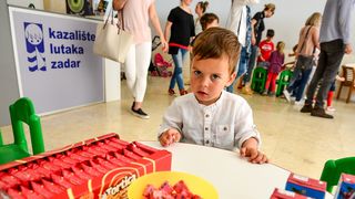 Pretpremijera predstave “Ivica i Marica” danas u Kazalištu lutaka Pretpremijera predstave “Ivica i Marica” danas u Kazalištu lutaka