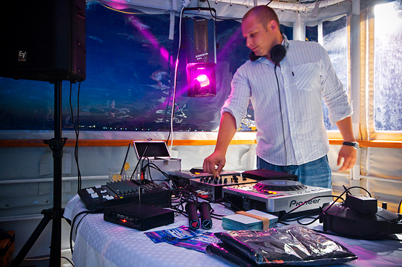 Cruisin’ & Clubbin’ (foto:Saša Čuka) Cruisin’ & Clubbin’ (foto:Saša Čuka)