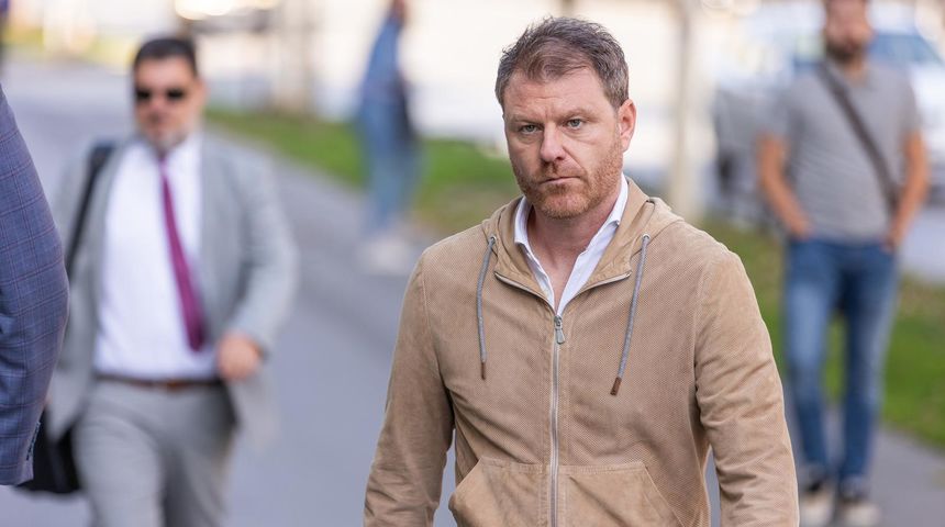 Mario Mamic u pratnji odvjetnika dolazi na sud Mario Mamic u pratnji odvjetnika dolazi na sud