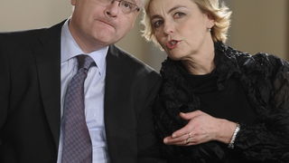 Zagreb, 031209.
Muzej Mimara, Rooseveltov trg.
Humanitarna modna revija hrvatskih modnih dizajnera ‘Zajedno protiv raka’. Uz profesionalne manekenke reviju su nosili Andrija Hebrang, Vesna Pusic, Vesna Skare Ozbolt, Ivo Josipovic i Nadan Vidosevic.
Na fot Zagreb, 031209.
Muzej Mimara, Rooseveltov trg.
Humanitarna modna revija hrvatskih modnih dizajnera ‘Zajedno protiv raka’. Uz profesionalne manekenke reviju su nosili Andrija Hebrang, Vesna Pusic, Vesna Skare Ozbolt, Ivo Josipovic i Nadan Vidosevic.
Na fot