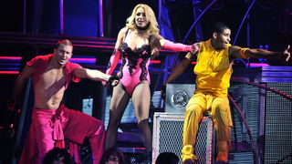 Zagreb, 011011.
Arena Zagreb.
Koncert americke pop zvijezde Britney Spears u Areni Zagreb u sklopu njezine turneje Femme Fatale.
Foto: Boris Kovacev / CROPIX Zagreb, 011011.
Arena Zagreb.
Koncert americke pop zvijezde Britney Spears u Areni Zagreb u sklopu njezine turneje Femme Fatale.
Foto: Boris Kovacev / CROPIX
