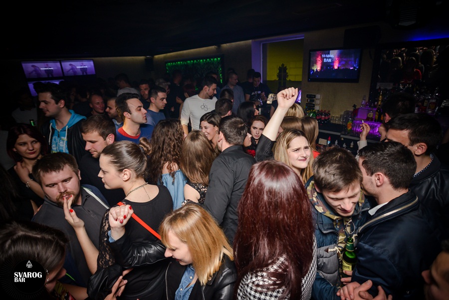 Subotnji party u Svarog baru