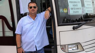 Stali autobusi, vozači upozorili: ‘Imamo 3800 kuna plaću i sad se svi čude što idemo van’ Stali autobusi, vozači upozorili: ‘Imamo 3800 kuna plaću i sad se svi čude što idemo van’