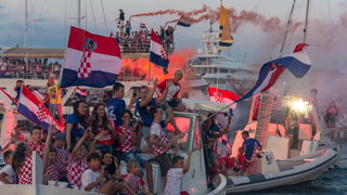 Veličanstven doček četvorice zadarskih Vatrenih od Gradskog mosta do Foruma