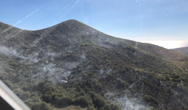 Zračne snage gase požar