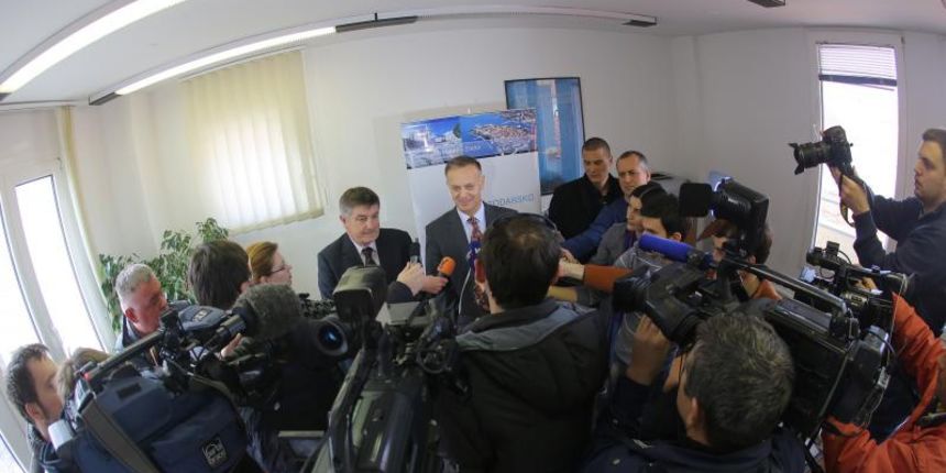 Zadar – Predsjednik Uprave HBOR-a Anton Kovacev posjetio je Gospodarsku komoru u Zadru. Photo: Filip Brala/PIXSELL