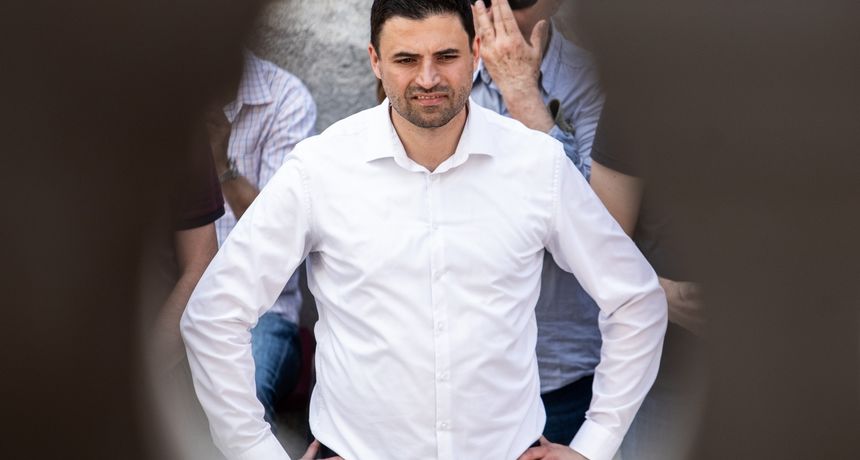 Davor Bernardic Davor Bernardic