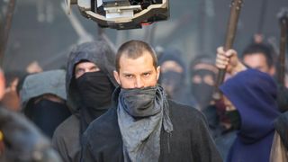 Jamie Dornan na setu snimanja filma Robin Hood Origins