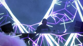 Plaza Zrce, cetvrti dan Hideout festivala privukao je nekoliko tisuca, ponajvise engleskih turista koji su se zabavljali u klubu Papaya. Photo: Luka Stanzl/PIXSELL Plaza Zrce, cetvrti dan Hideout festivala privukao je nekoliko tisuca, ponajvise engleskih turista koji su se zabavljali u klubu Papaya. Photo: Luka Stanzl/PIXSELL