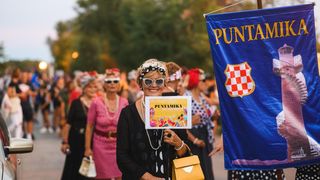 Prvi zadarski ljetni karneval u Diklu