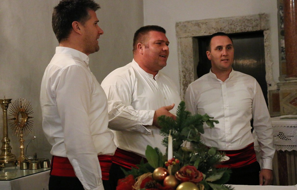Tradicionalni klapski koncert na Viru