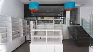 Zatvorene butige i poluprazan zadarski Poluotok Zatvorene butige i poluprazan zadarski Poluotok