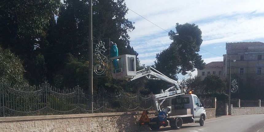 Bozicni ukrasi, blagdani, Marex elektrostroj