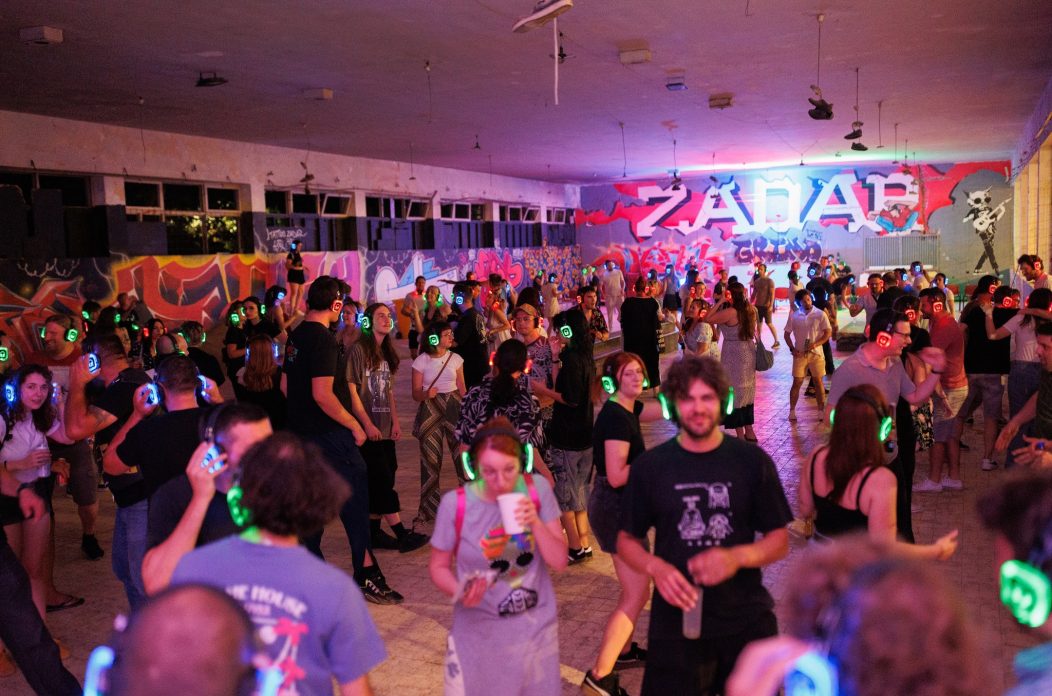 menza silent party kvartart mladi zabava nightlife