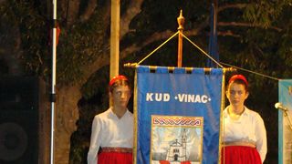 Ojkavicu tko želi pivati, u Lišane neka se navrati, foto: Mane Ledenko