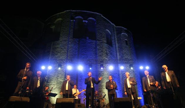 24.7.2014., Zadar – Tomislav Bralic i klapa Intrade odrzali su veliki koncert na prepunom Forumu. Photo: Dino Stanin/PIXSELL
