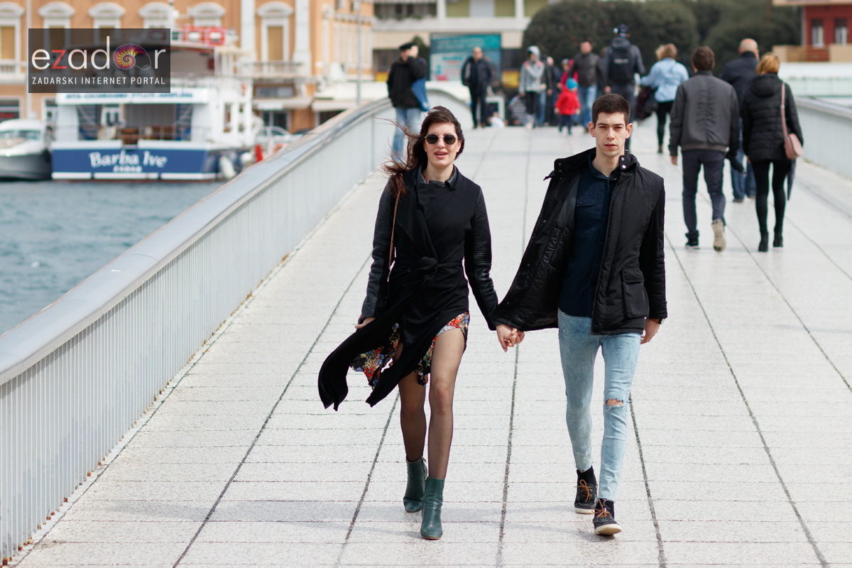 Đir po gradu, subotnja špica 31. ožujka 2018. Đir po gradu, subotnja špica 31. ožujka 2018.