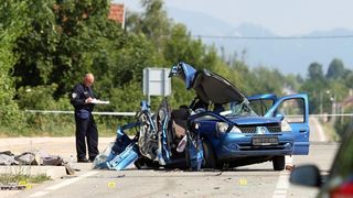 Stravična prometna nesreća u Ličkom Cerju na državnoj cesti D50