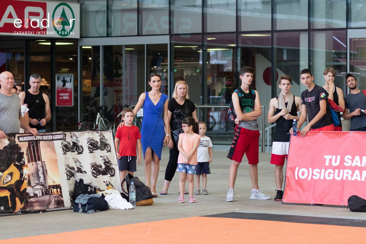 3×3 Basket Tour @ City Galleria