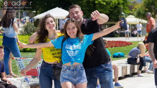 Ludijada zadarskih maturanata na Pozdravu suncu i Morskim orguljama