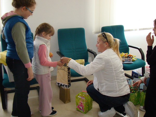 Humanitani uskrsni konvoj Zadar – Oklaj