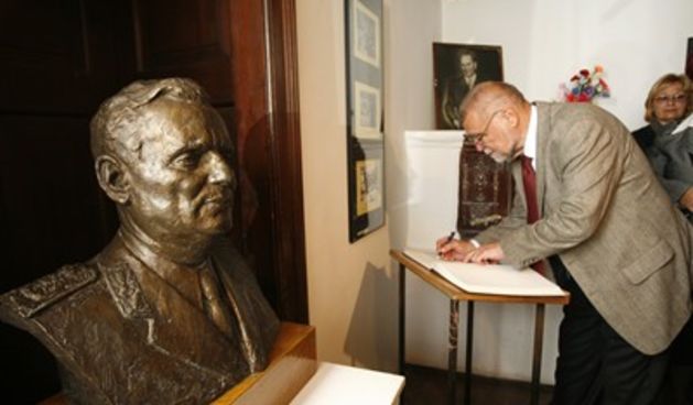 Mesić u Kumrovcu(Foto:tportal/CROPIX)