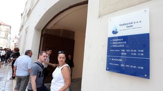 Prosvjedni skup radnika Vodovoda koji traže veće plaće