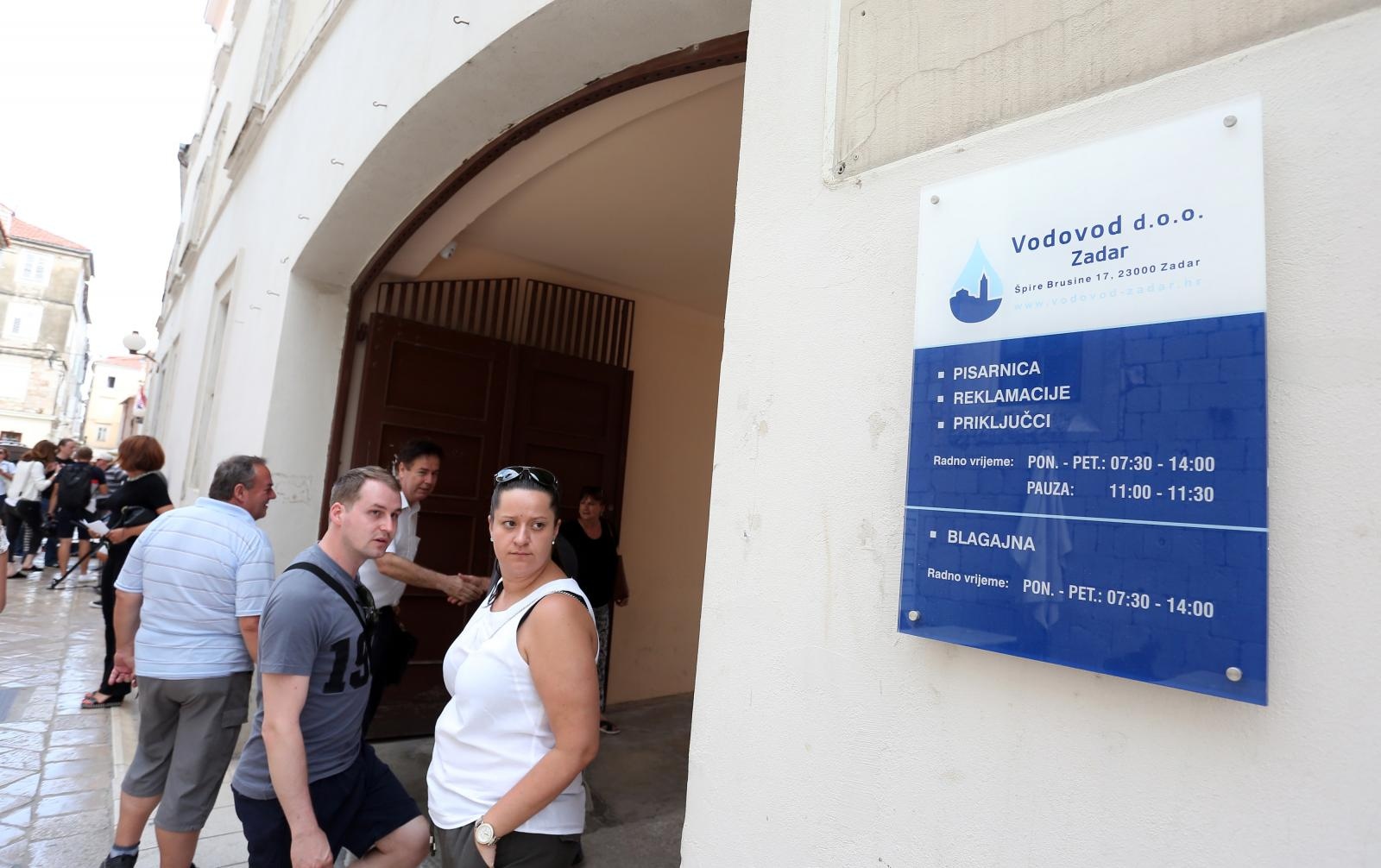 Prosvjedni skup radnika Vodovoda koji traže veće plaće