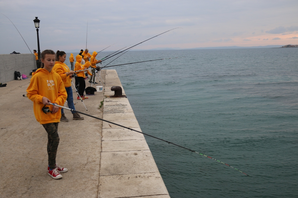 Mladi virski šampioni u udičarenju u emisiji HRT-a “More” Mladi virski šampioni u udičarenju u emisiji HRT-a “More”