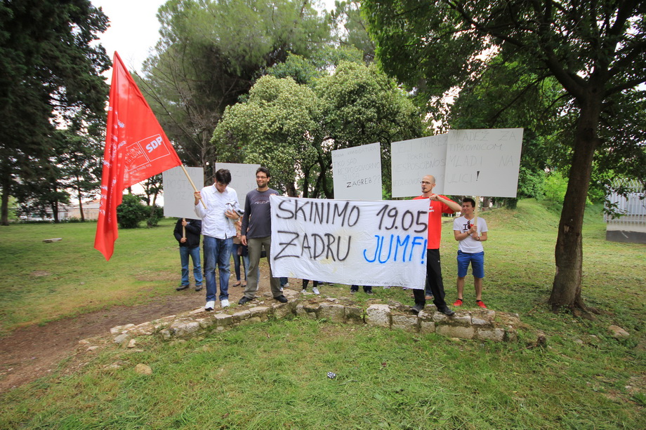 Mimohod Foruma mladih SDP-a, Mladih hrvatskih Liberala i mladih HNS-a Mimohod Foruma mladih SDP-a, Mladih hrvatskih Liberala i mladih HNS-a