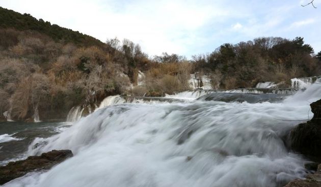 Obilazak NP Krka i Slapova Krke povodom Medjunarodnog dana rijeka. Photo: Dusko Jaramaz/PIXSELL Autor  Dusko Jaramaz/PIXSELL Ključne riječi  slapovi krke, Nacionalni park Krka, rijeka Krka, voda, rijeka,