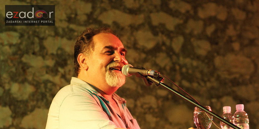 Večer komedije u Bibinjama: Željko Pervan i gosti na Trgu Sri sela