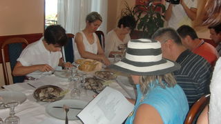 Degustacija i ocjenjivanje janjetine u restoranu Lungo mare Degustacija i ocjenjivanje janjetine u restoranu Lungo mare