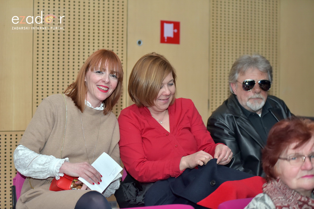 Premijera predstave “Nikome pravo” u Kazalištu lutaka Zadar Premijera predstave “Nikome pravo” u Kazalištu lutaka Zadar