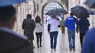 U Zadru novi prosvjed protiv covid potvrda