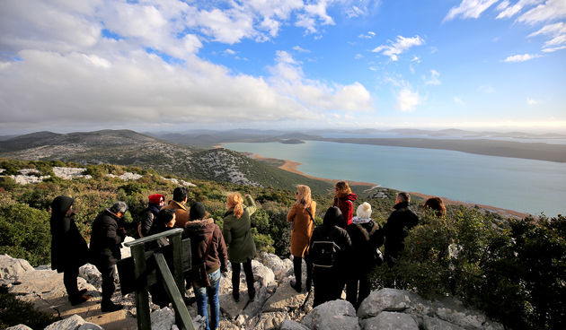 Mediji i uzvanici posjetili Polaču, Vransko jezero i Maškovića han