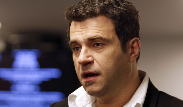 Zadar, 121110
Festival zabavne glazbe Zadar 2010 u velikoj dvorani Kresimira Cosica. Na slici Alen Vitasovic.
Foto: Jure Miskovic / CROPIX