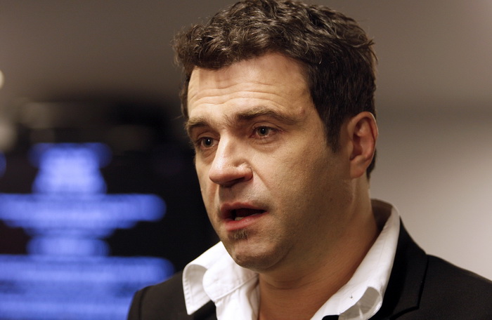 Zadar, 121110
Festival zabavne glazbe Zadar 2010 u velikoj dvorani Kresimira Cosica. Na slici Alen Vitasovic.
Foto: Jure Miskovic / CROPIX Zadar, 121110
Festival zabavne glazbe Zadar 2010 u velikoj dvorani Kresimira Cosica. Na slici Alen Vitasovic.
Foto: Jure Miskovic / CROPIX