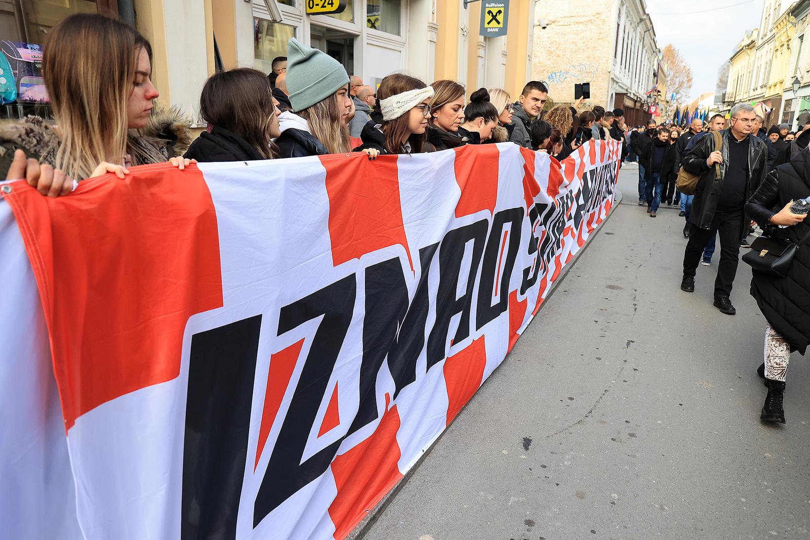 Kolona sjećanja u Vukovaru 18. studenog 2021. Kolona sjećanja u Vukovaru 18. studenog 2021.