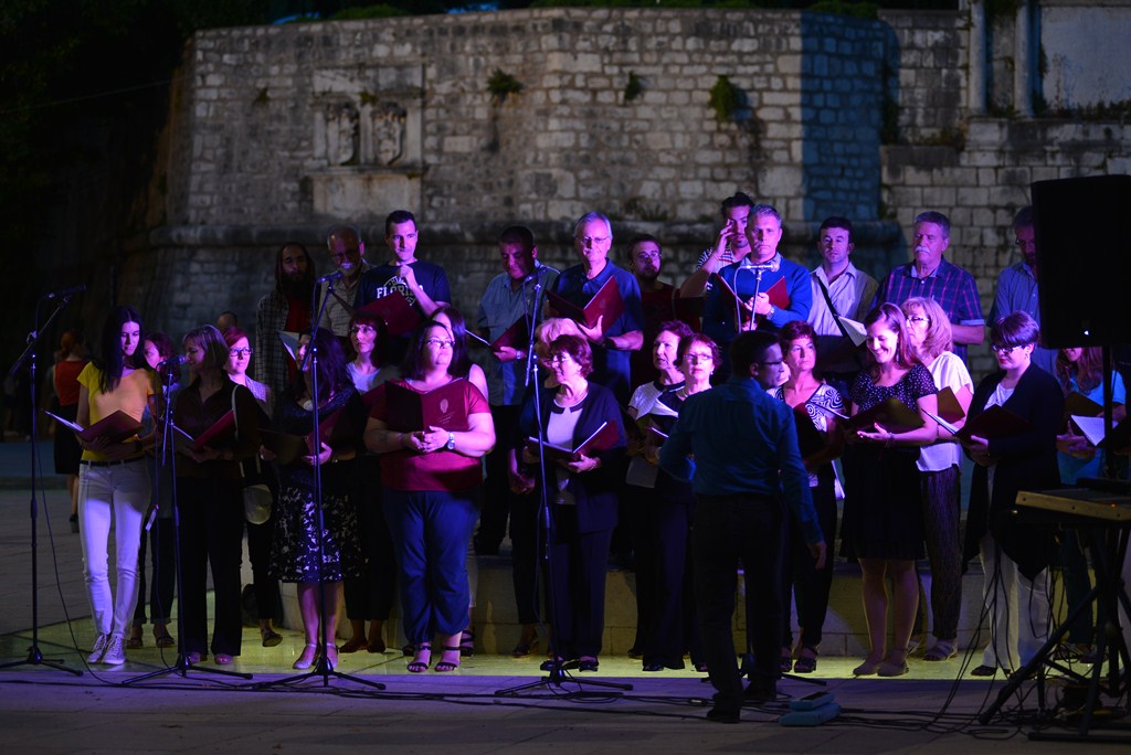 Zbor Petar Zoranić nastupio na Zadar classic open air-u