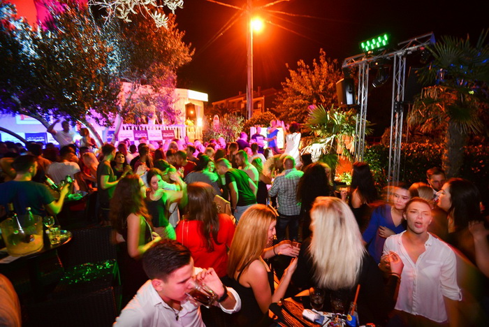 Zatvaranje sezone u virskom cafe & coctail baru Vagabundo. Foto: Iva Perinčić