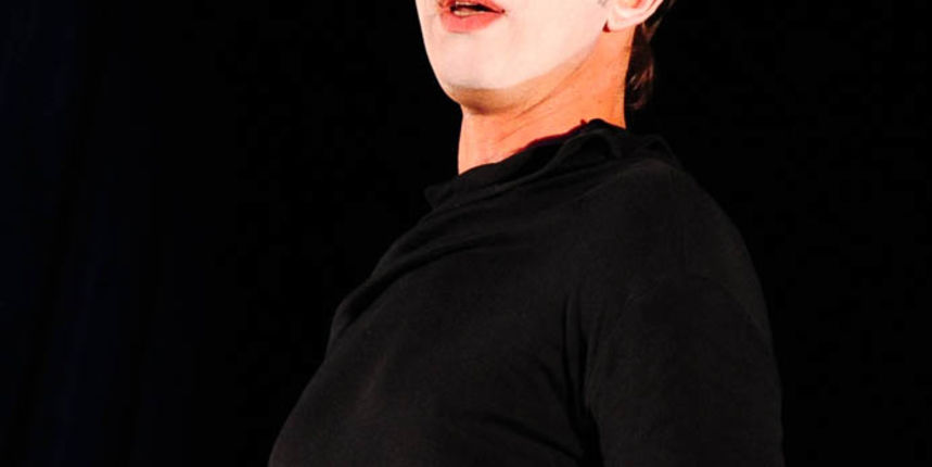 17. Zadarsko kazališno ljeto: Multimedijalni performans “Diva”, Edvin Liverić, foto: N. Marčev 17. Zadarsko kazališno ljeto: Multimedijalni performans “Diva”, Edvin Liverić, foto: N. Marčev