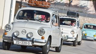 Primošten: Defile sudionika 2. Međunarodnog Fićo skupa Šibenik 2018. Primošten: Defile sudionika 2. Međunarodnog Fićo skupa Šibenik 2018.