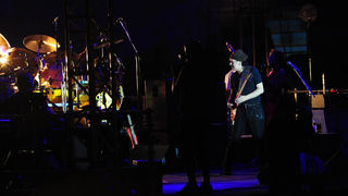 Zadar, 29.07.2013. snimio: Nenad Marčev 
Koncert Carlos Santana 
Prostor pored dvorane u Jazinama