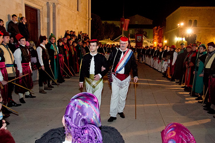 Paški karneval 2012, Foto: Leo Banić