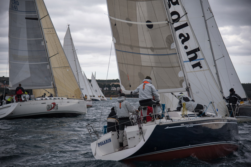 Karnevalska regata u Biogradu, foto-Vinko Pesic